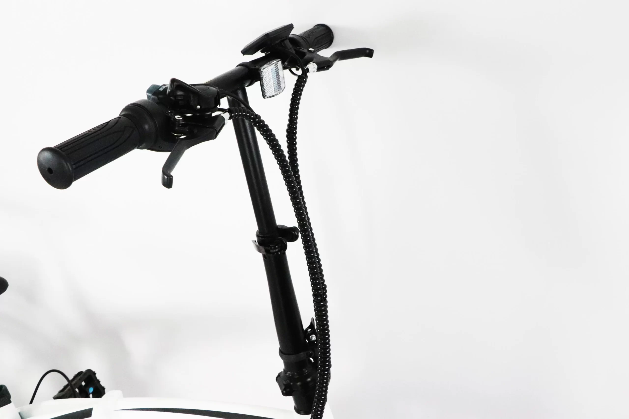 manubrio de una bicicleta electrica efold