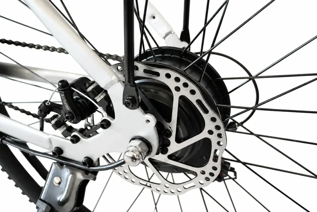 Imagen de Bicicleta Electrica E-BOOST Silver (Parrilla Trasera Gratis)